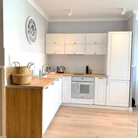 Mieszkanie W Marynarskim Stylu 700M Od Morza Kołobrzeg Extérieur photo